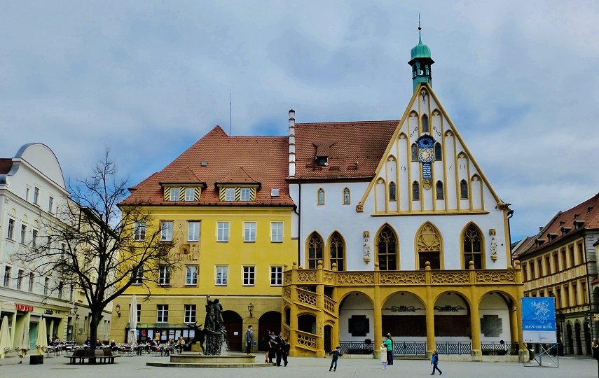 Das Rathaus der Stadt Amberg.