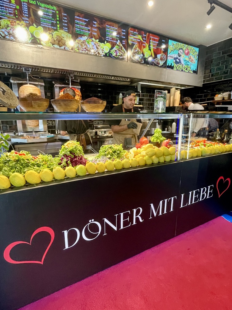 Der Nürnberg Döner ist sehr beliebt.